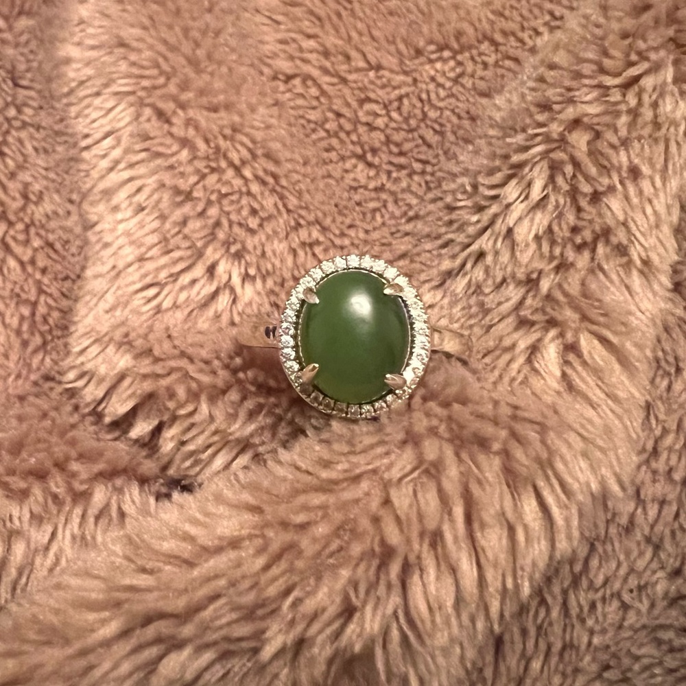 SZ 5.5 | 925 Sterling Silver Vintage Jade Green Oval Crystal Halo Gemstone Ring